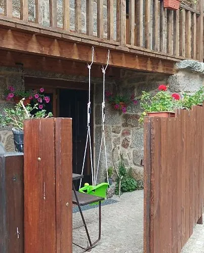 Апартаменты Do Xures Маус-де-Салас